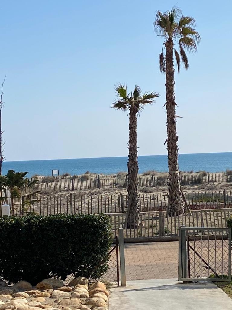 Paradis Bleu Vue Mer, Direct Plage Le Barcares Exterior photo